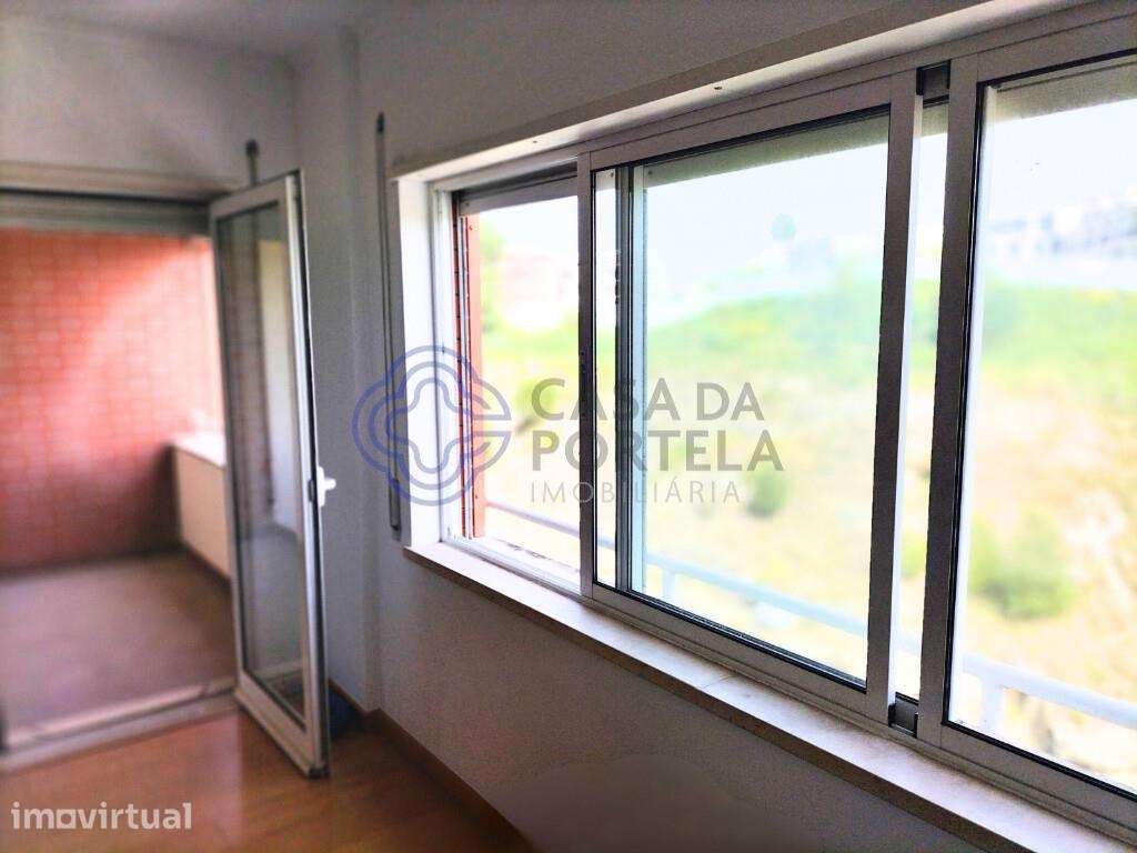Apartamento T1 Luimar - Vaga+Arrecadação 370.000 - Grande imagem: 5/37