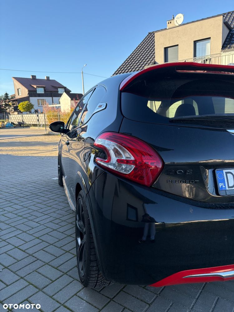 Peugeot 208 1.6 THP GTi - 10