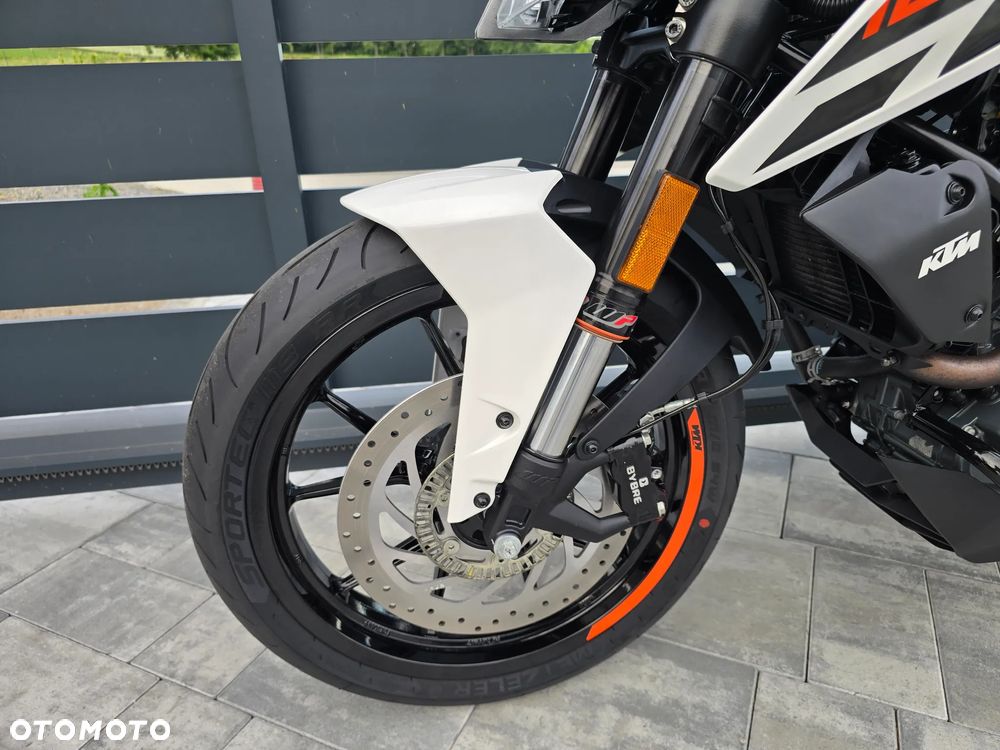 KTM Duke - 15
