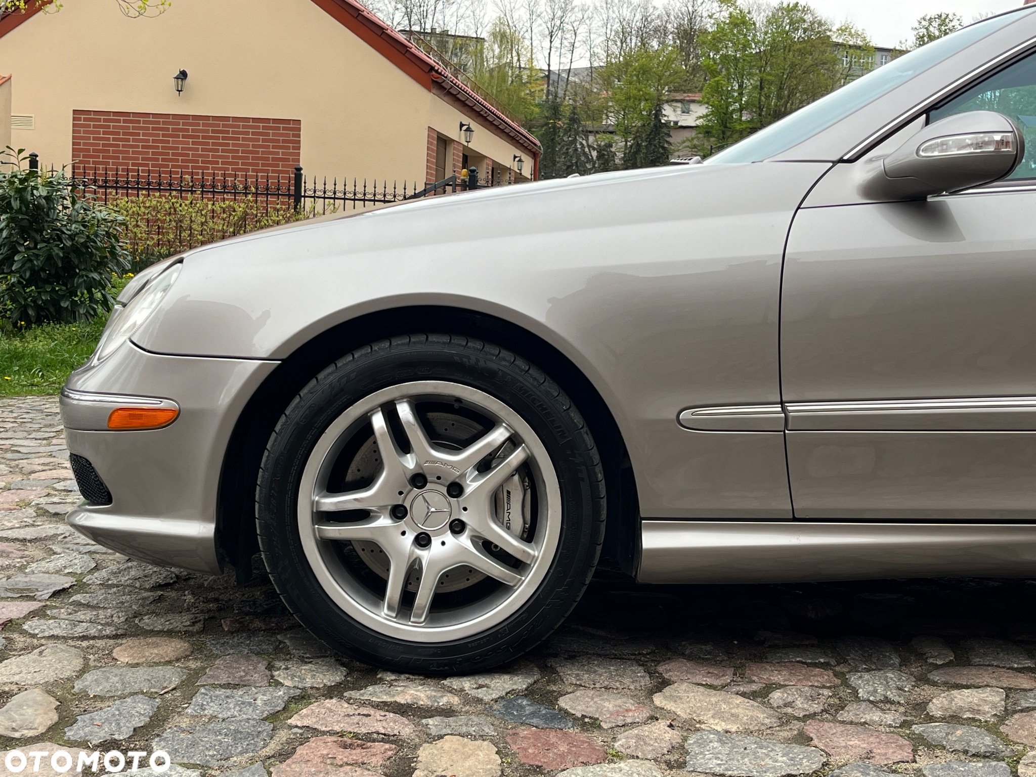 Mercedes-Benz CLK 55 AMG - 9