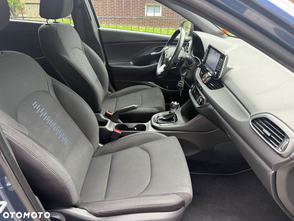 Hyundai i30 1.6 D GO Plus DCT - 10