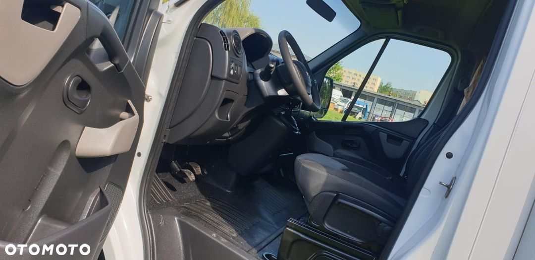 Renault Master - 13