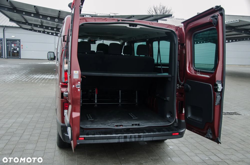 Renault Trafic 2.0 dCi Escapade - 26
