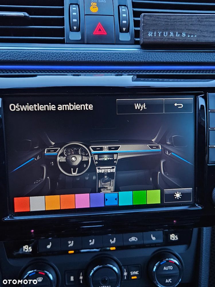 Skoda Superb 2.0 TDI 4x4 Sportline DSG - 30