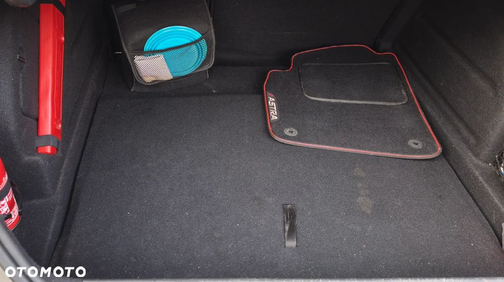 Opel Astra 1.6 EU6 - 9