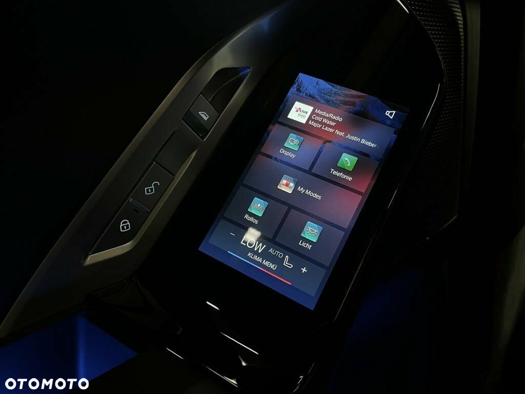 BMW Seria 7 - 26