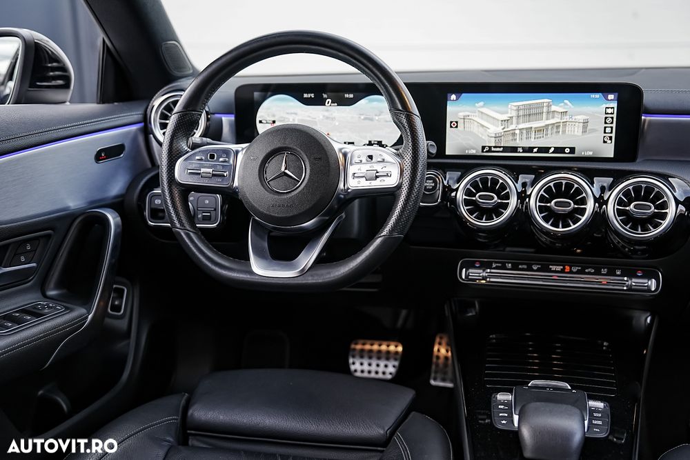 Mercedes-Benz CLA 250 e 8G-DCT AMG Line Advanced Plus - 16