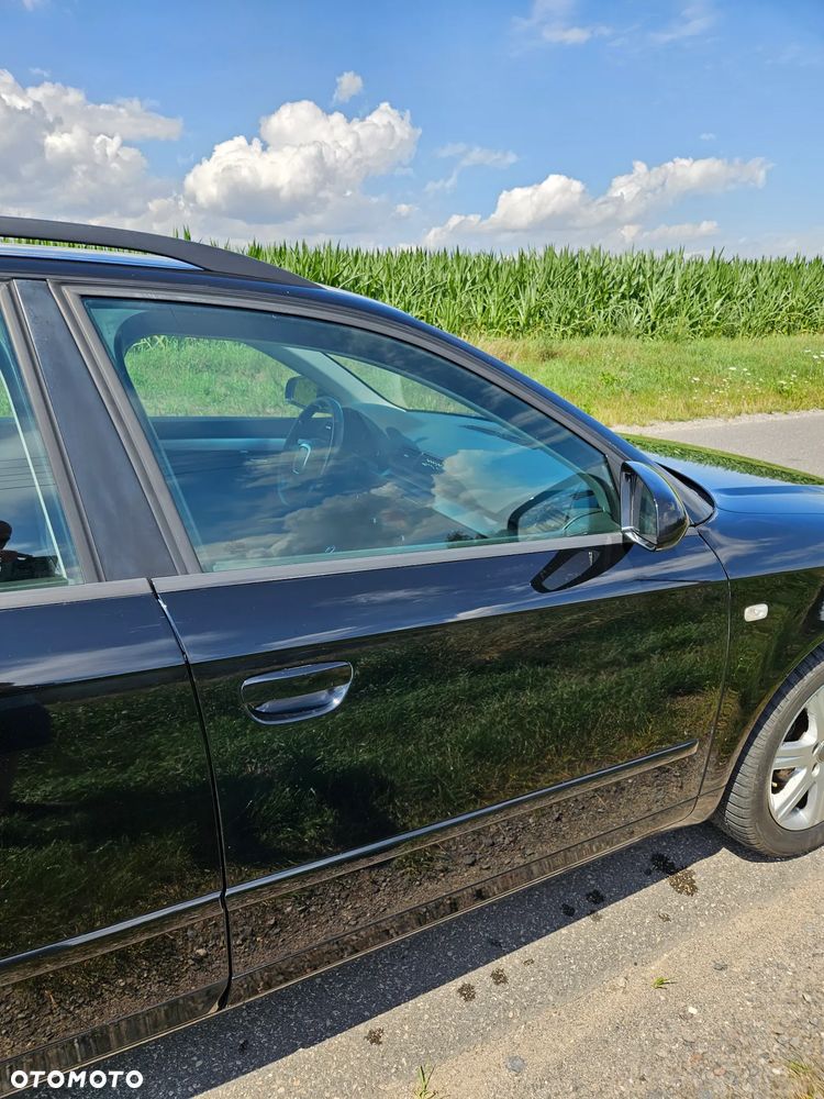 Audi A4 Avant - 5