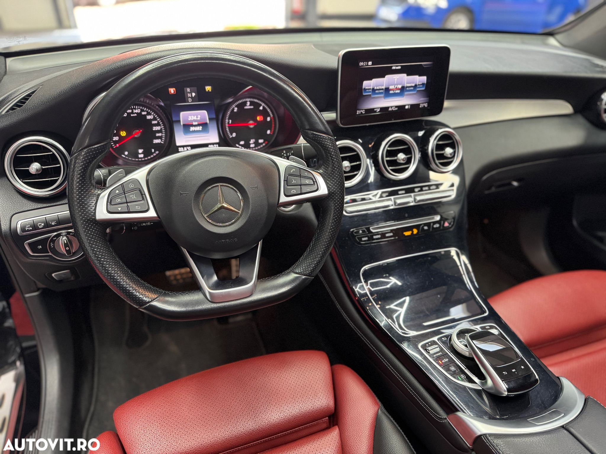 Mercedes-Benz GLC 250 d 4MATIC - 11