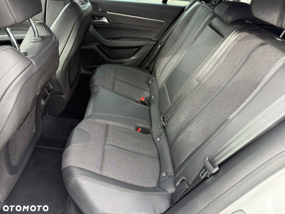 Peugeot 508 BlueHDi 130 EAT8 Allure Pack - 22