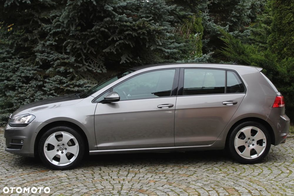 Volkswagen Golf 2.0 BlueTDI DSG Highline - 10