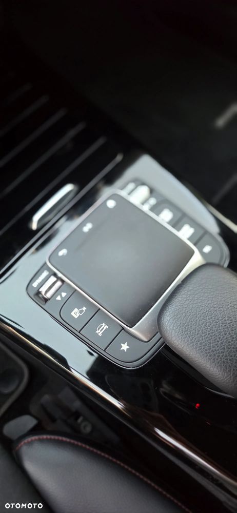 Mercedes-Benz Klasa A 250 E AMG Line 8G-DCT - 19