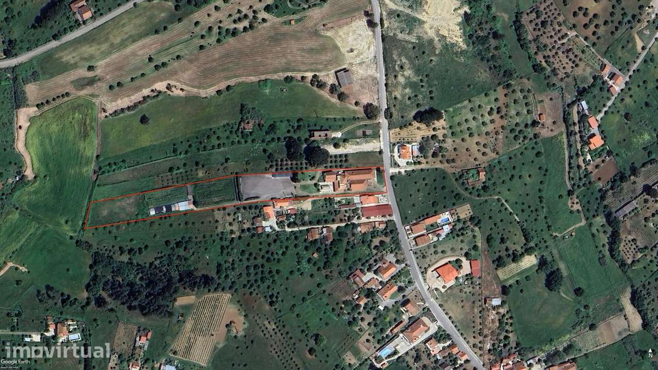 Quinta de Uso Misto (serviços + habitação) a Funcionar como Espaço de - Grande imagem: 3/60