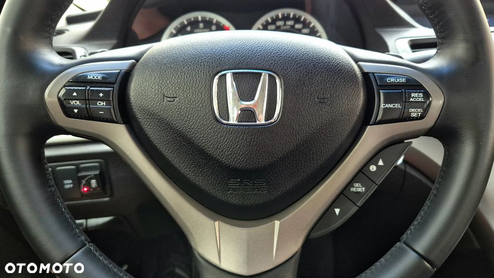 Honda Accord 2.0 Elegance - 20