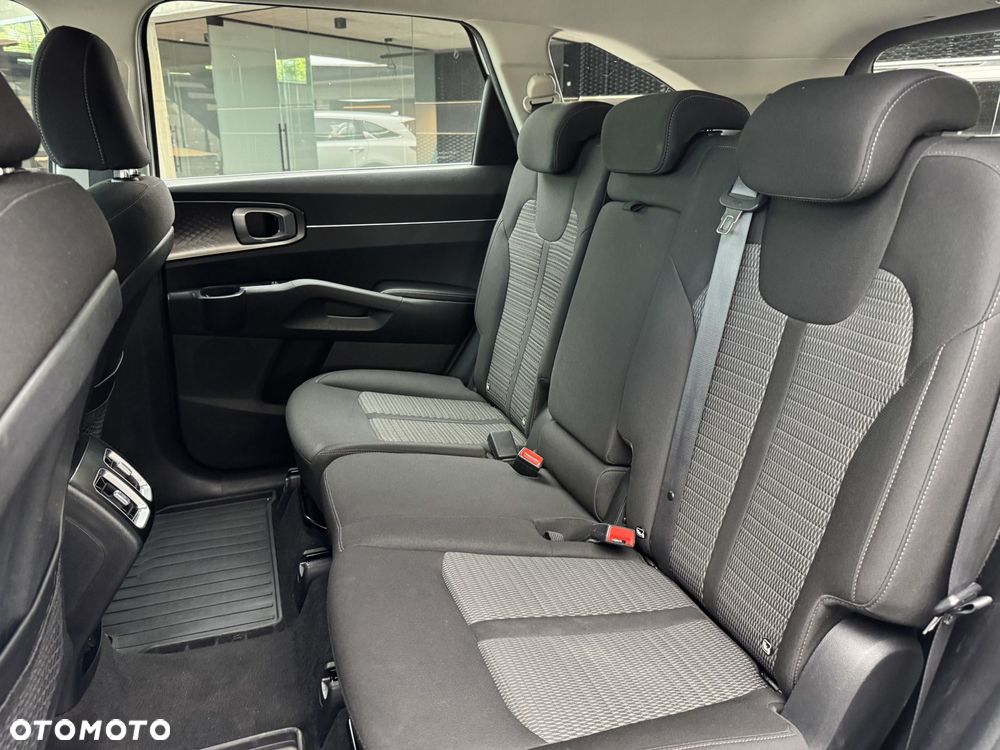 Kia Sorento - 15