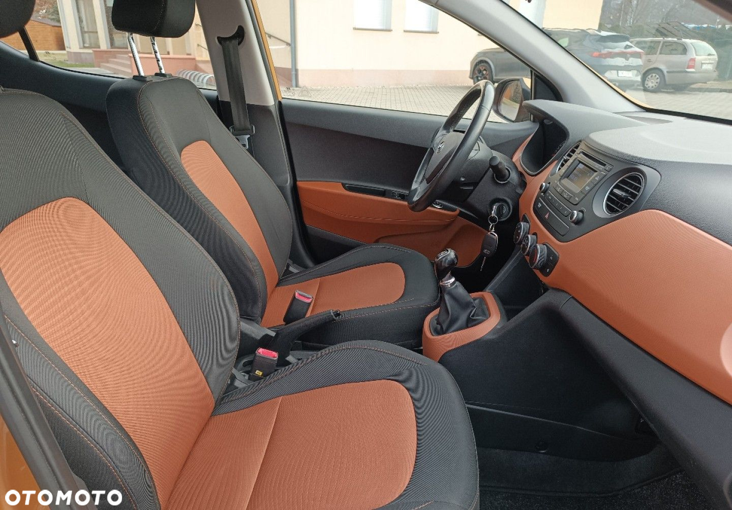 Hyundai i10 - 13