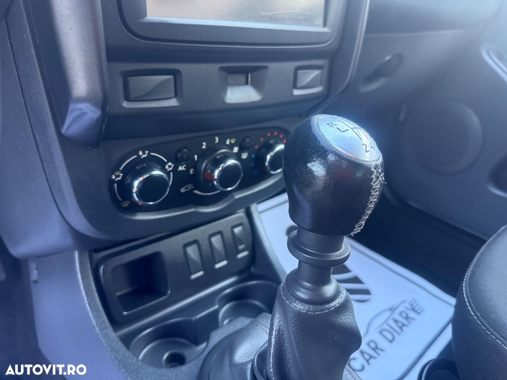 Dacia Duster 1.5 dCi 4x2 Laureate - 12