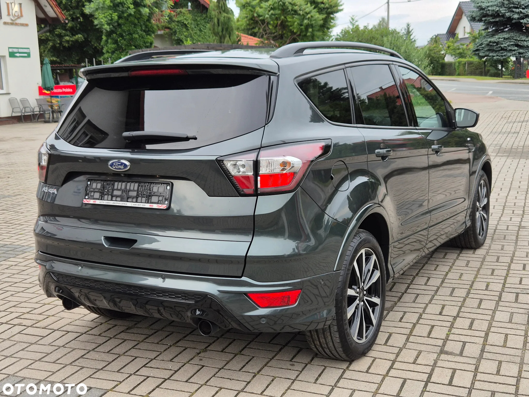 Ford Kuga 2.0 TDCi 4x2 ST-Line - 10