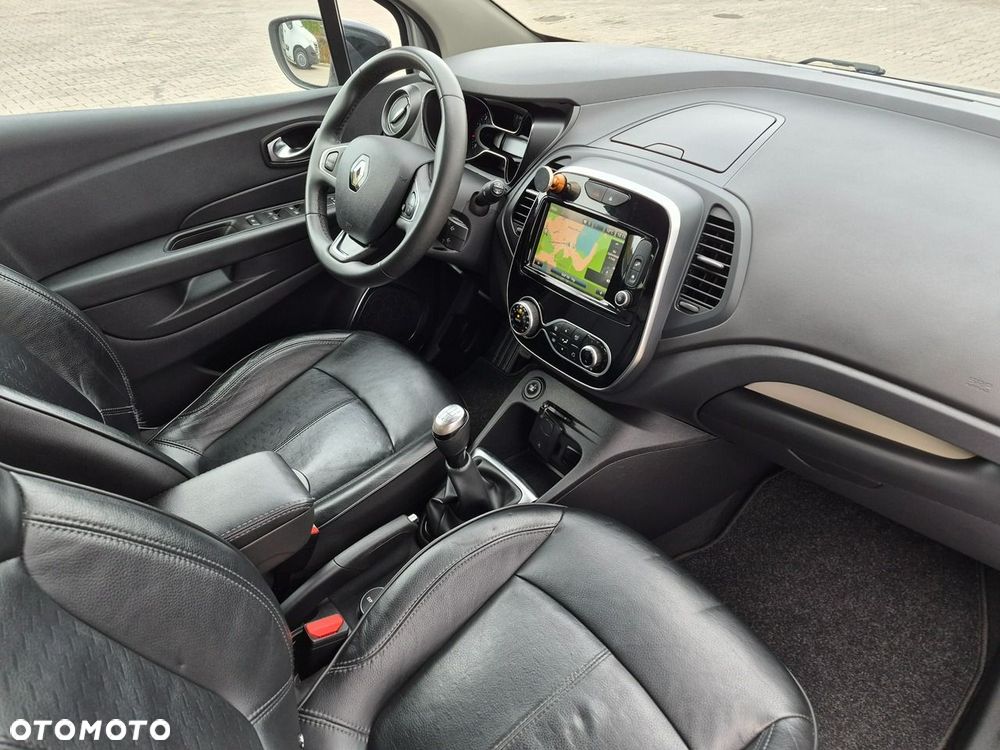 Renault Captur - 23