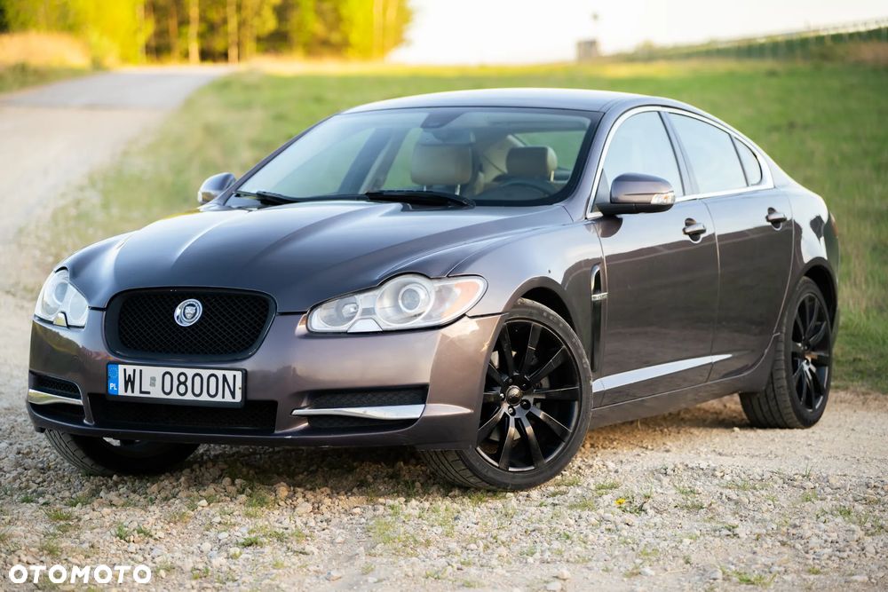 Jaguar XF 3.0 V6 Luxury - 2