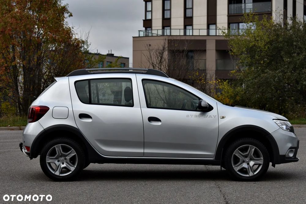 Dacia Sandero Stepway Blue dCi 95 Prestige - 10