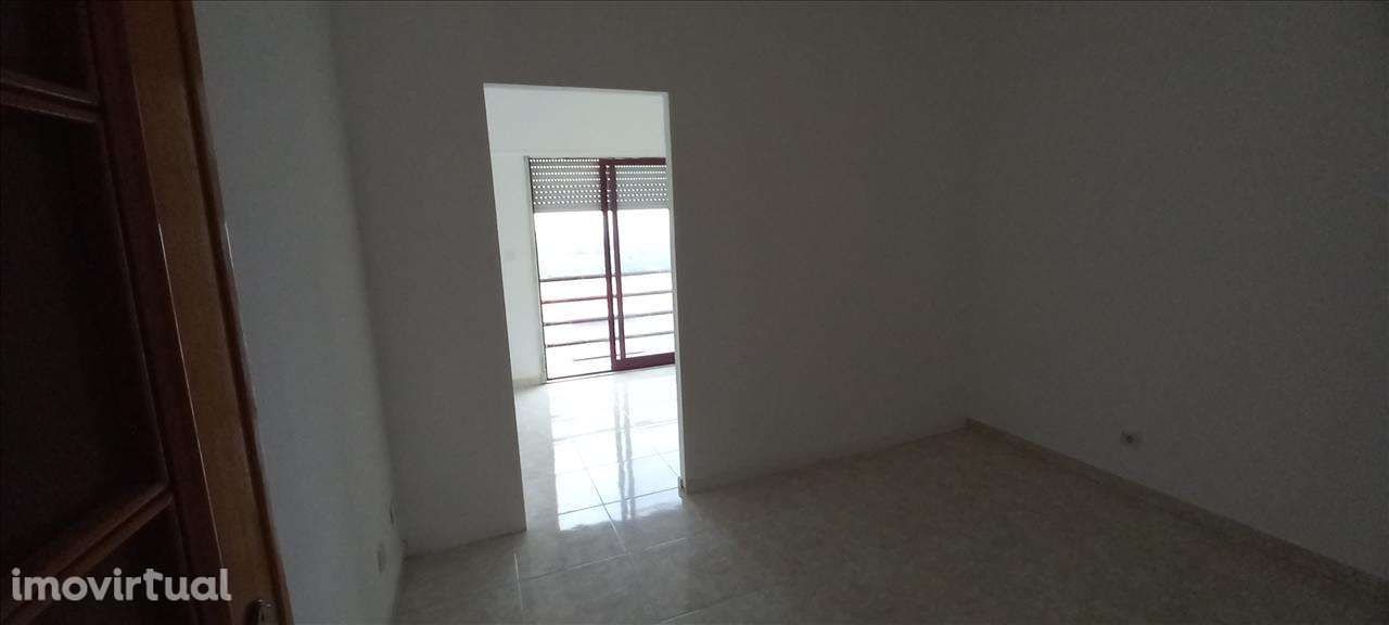 Apartamento em Amadora, Brandoa - Grande imagem: 2/15