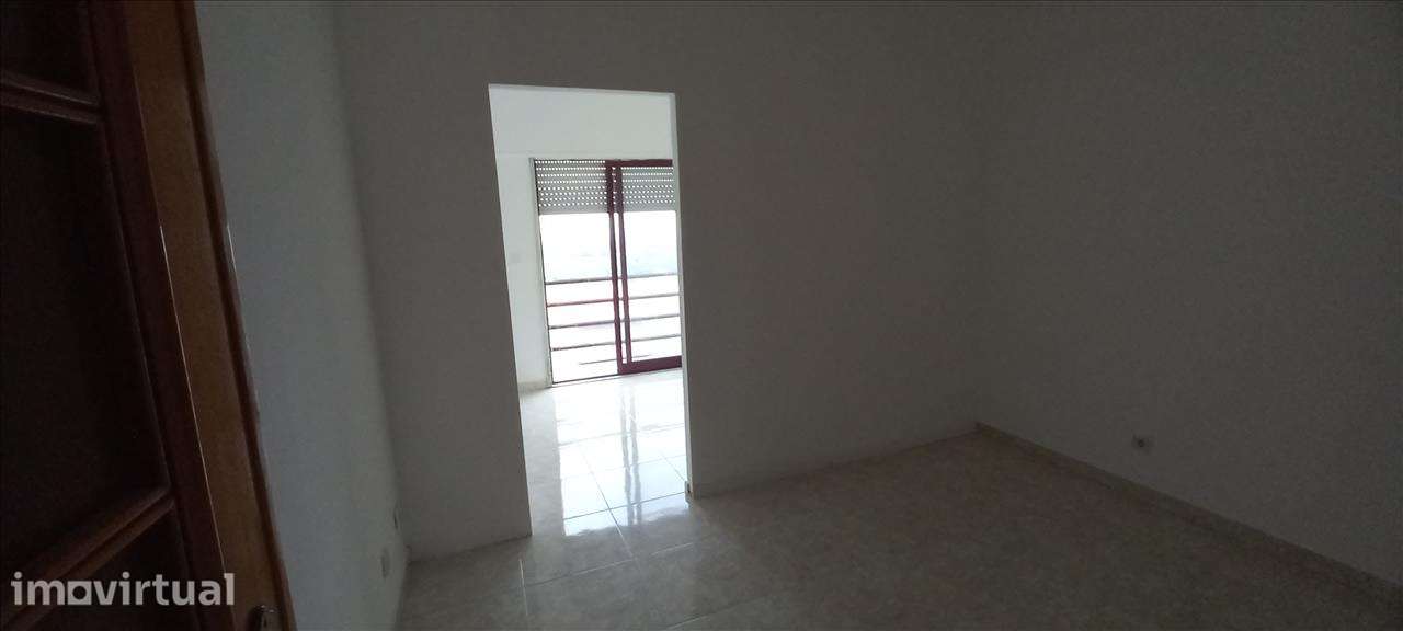 Apartamento em Amadora, Brandoa - Grande imagem: 2/15