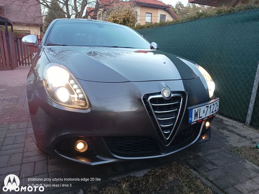 Alfa Romeo Giulietta 1.8 TBi 16V Quadrifoglio Verde - 4
