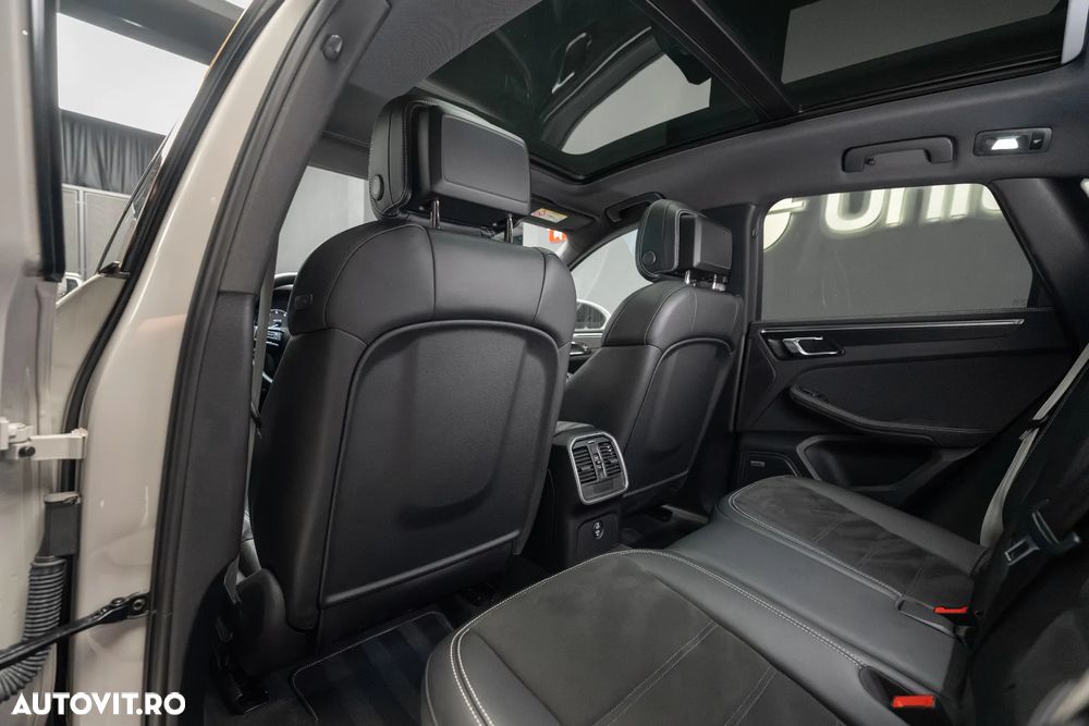 Porsche Macan GTS PDK - 27