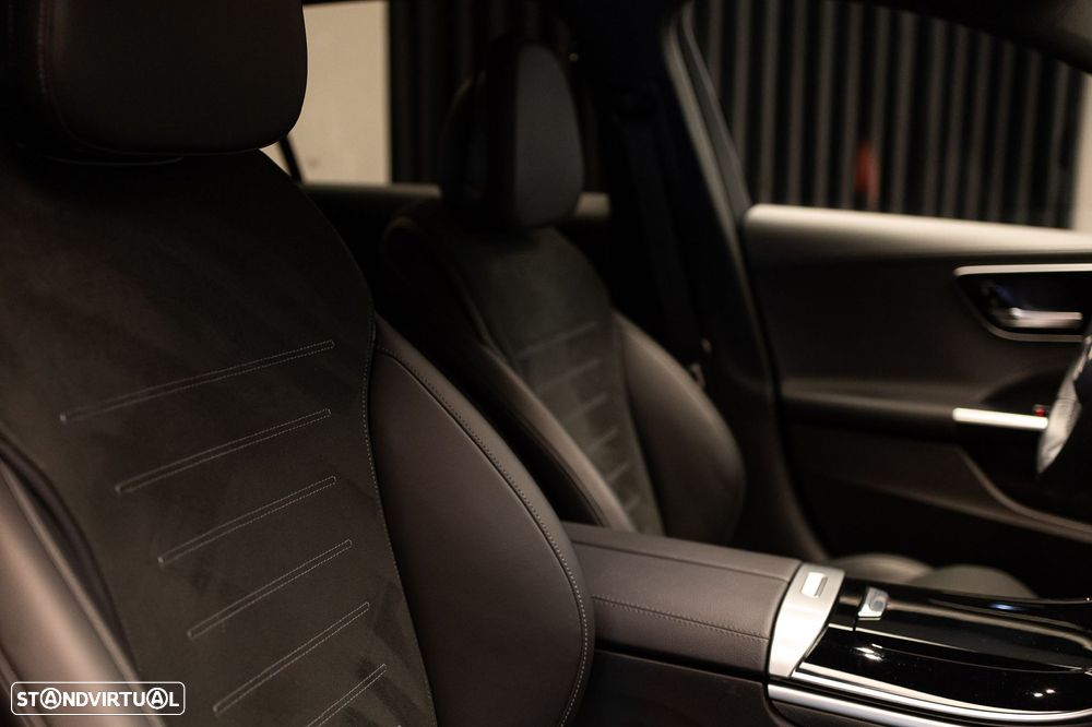 Mercedes-Benz C 300 e AMG Line - 41