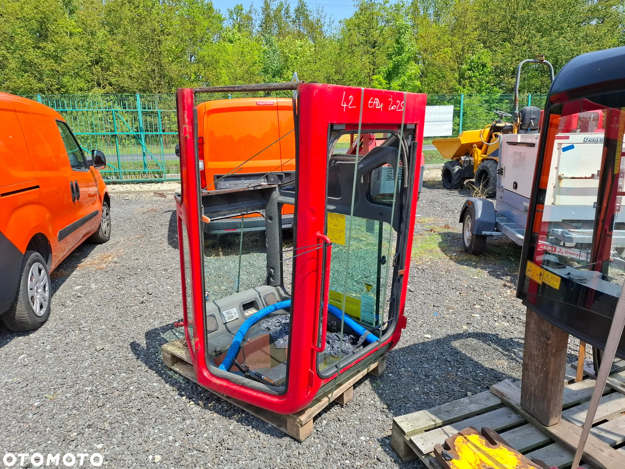 Kabina bobcat e 25 - 5