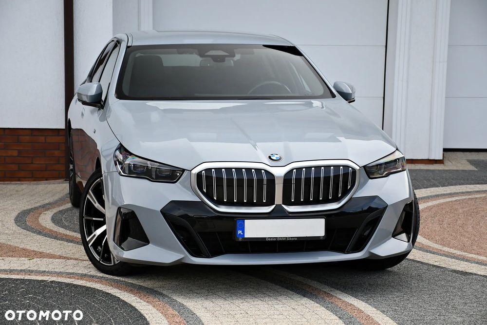 BMW Seria 5 520d mHEV M Sport - 6