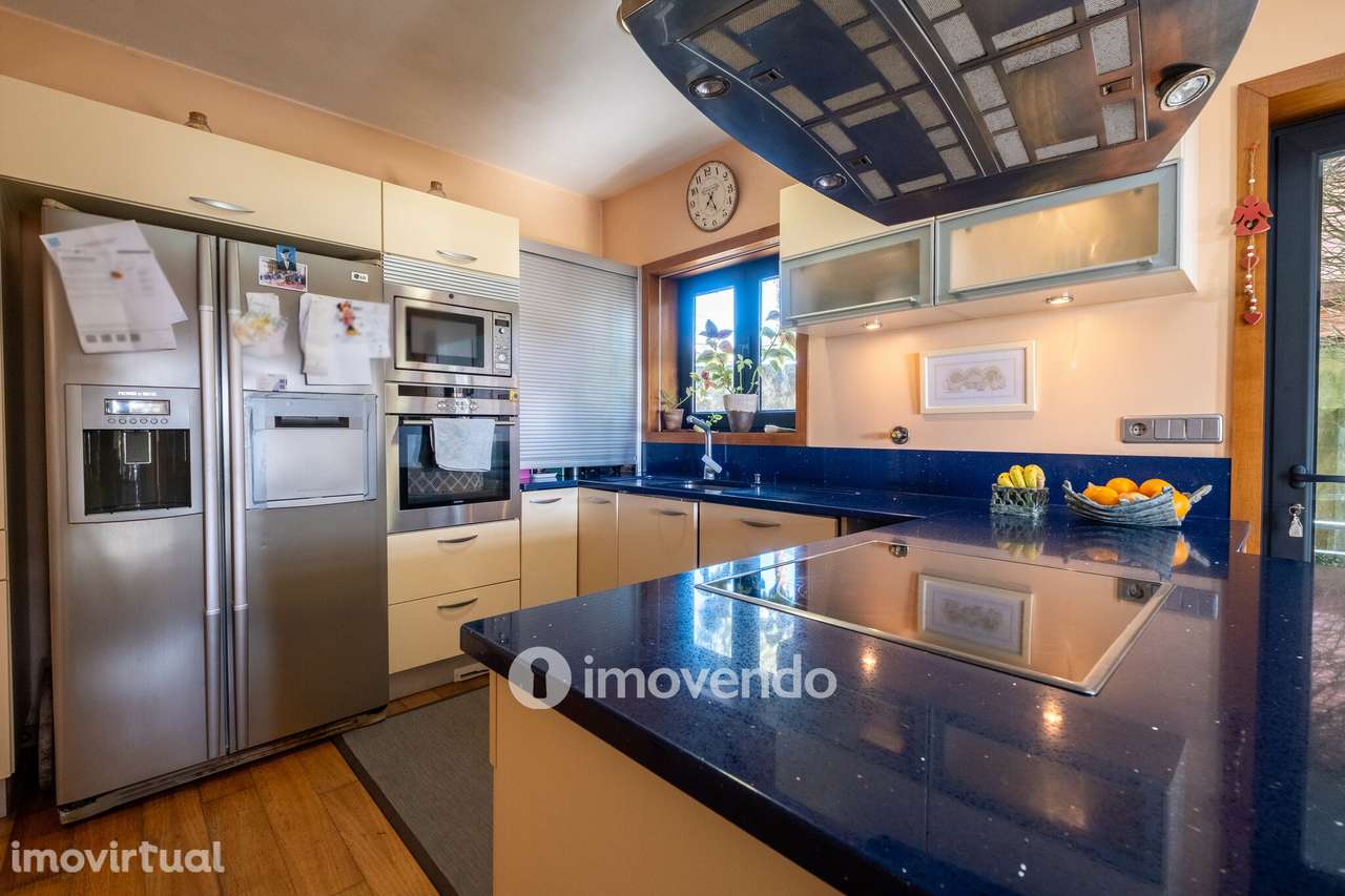 Moradia T3+3 exclusiva, com piscina e perto da praia, em Espinho - Grande imagem: 5/44