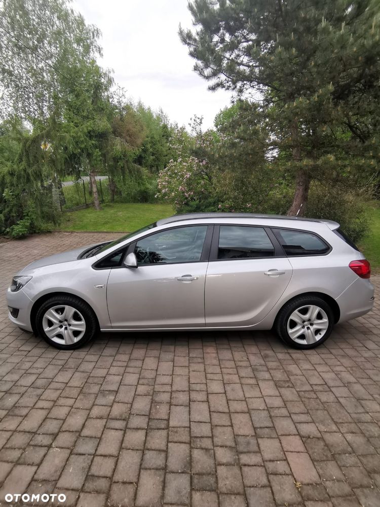 Opel Astra 1.4 Turbo Exklusiv - 8