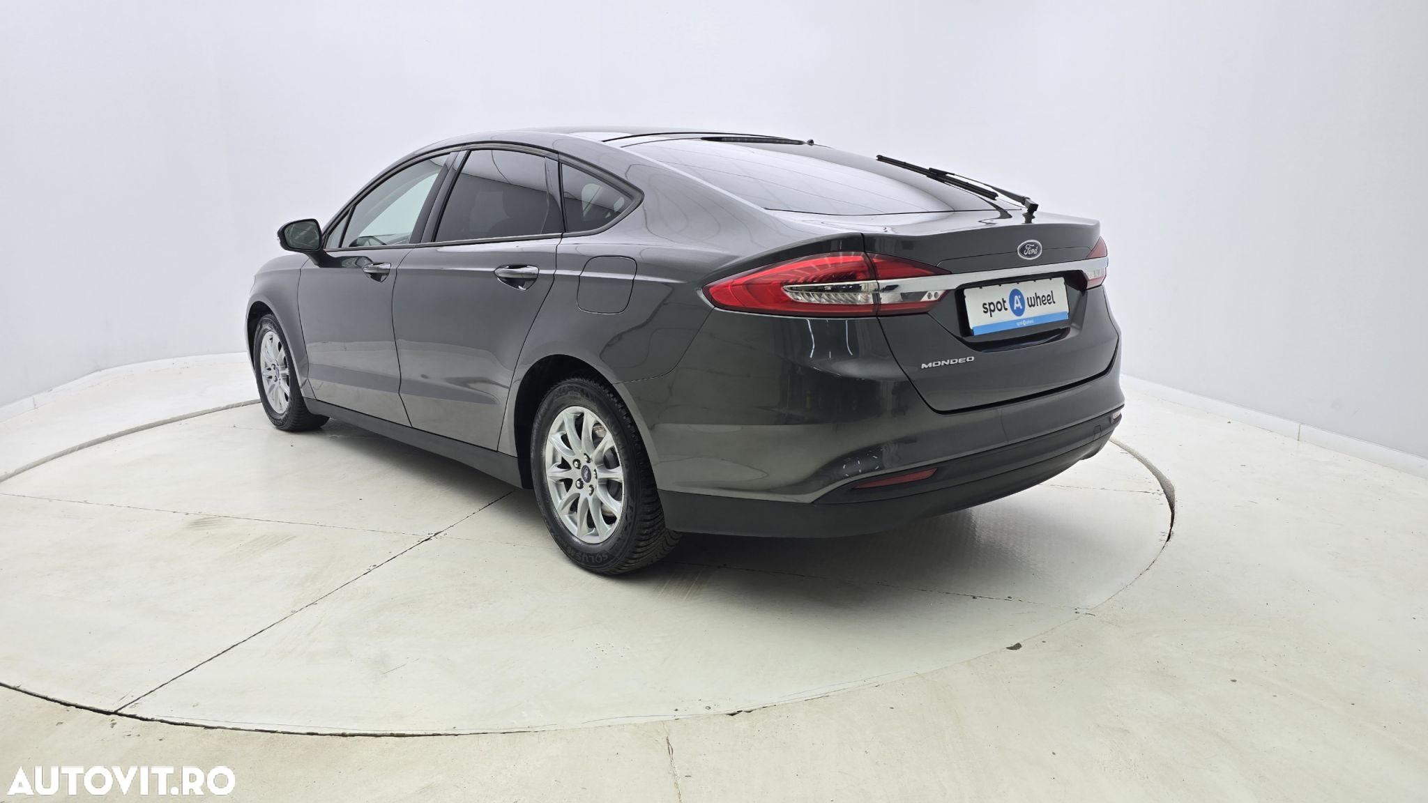 Ford Mondeo 2.0 TDCi Aut. Trend - 8