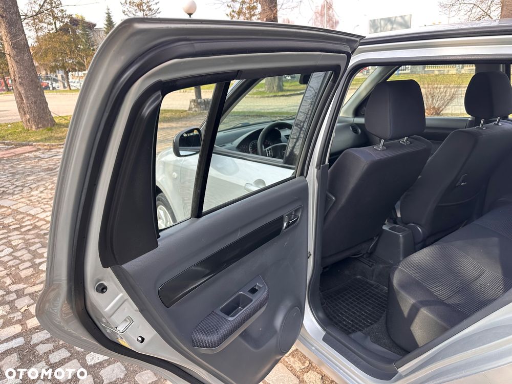 Suzuki Swift 1.2 4x4 Club - 14