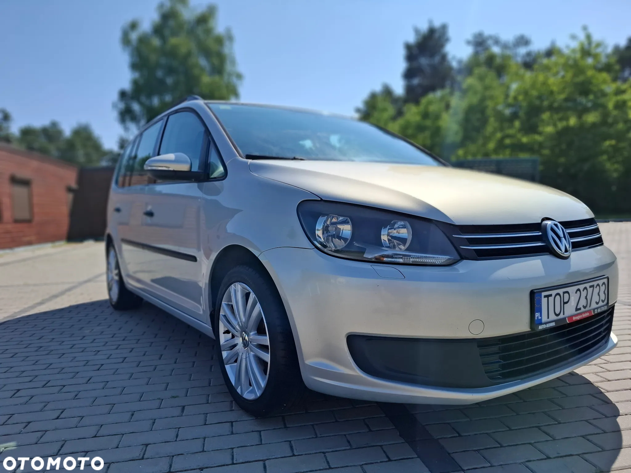 Volkswagen Touran - 3