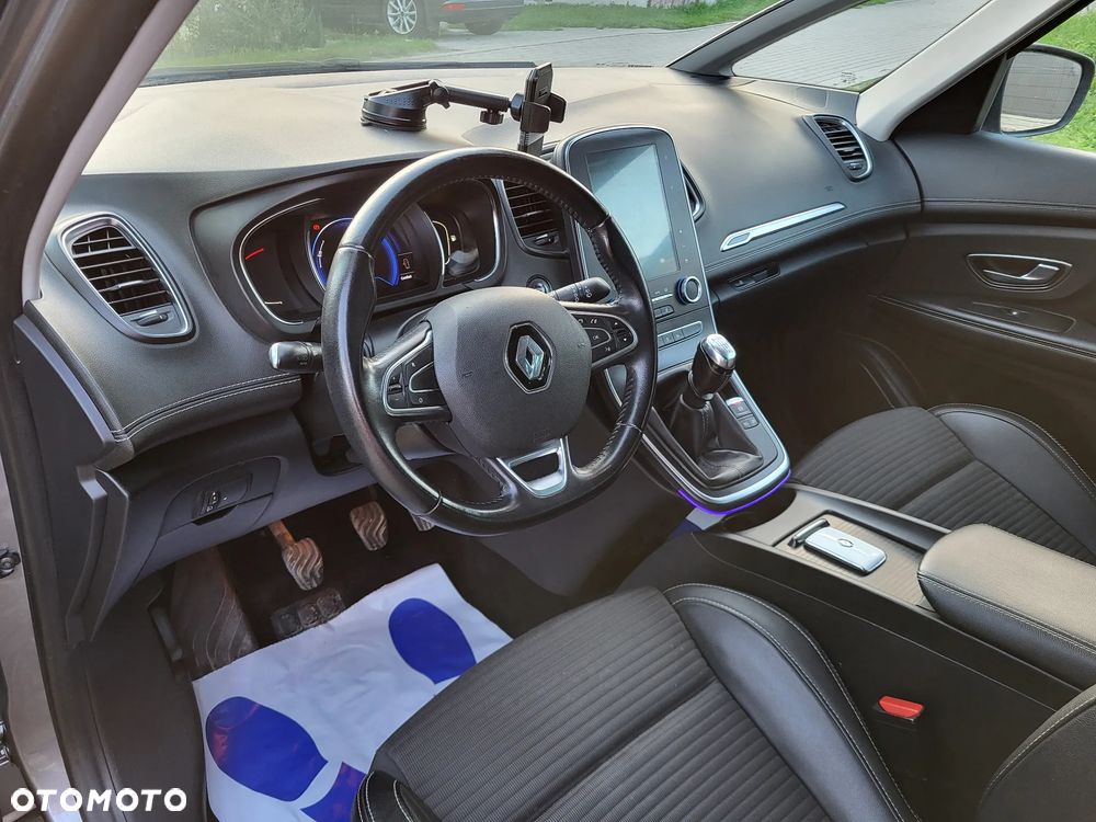 Renault Scenic ENERGY dCi 110 EXPERIENCE - 9