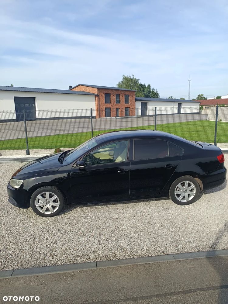 Volkswagen Jetta 2.5 SE - 4