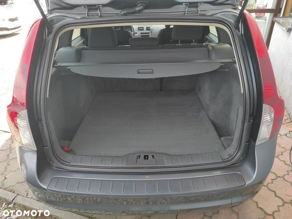 Volvo V50 - 13