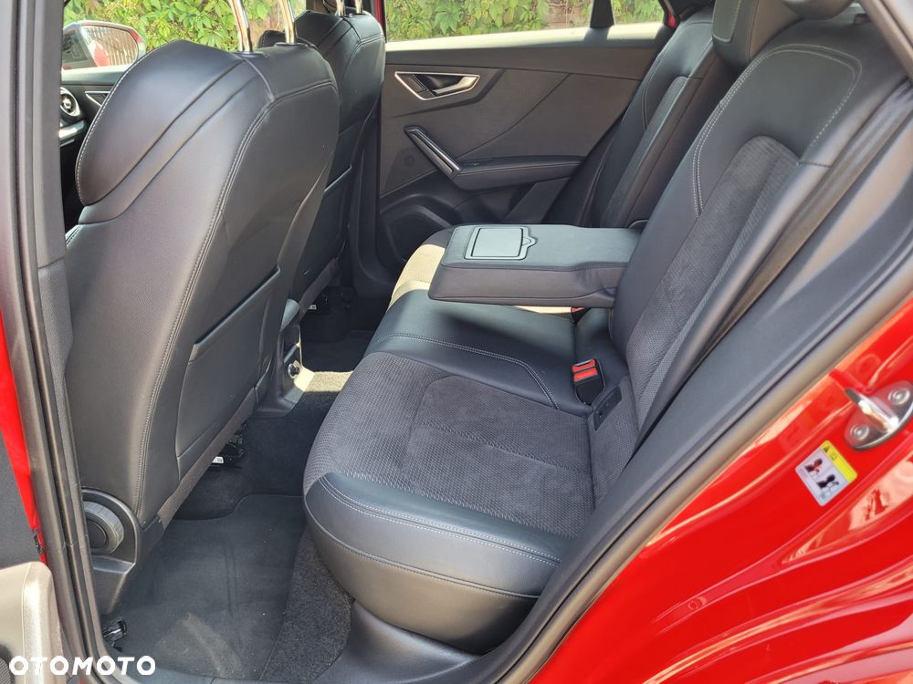 Audi SQ2 - 10