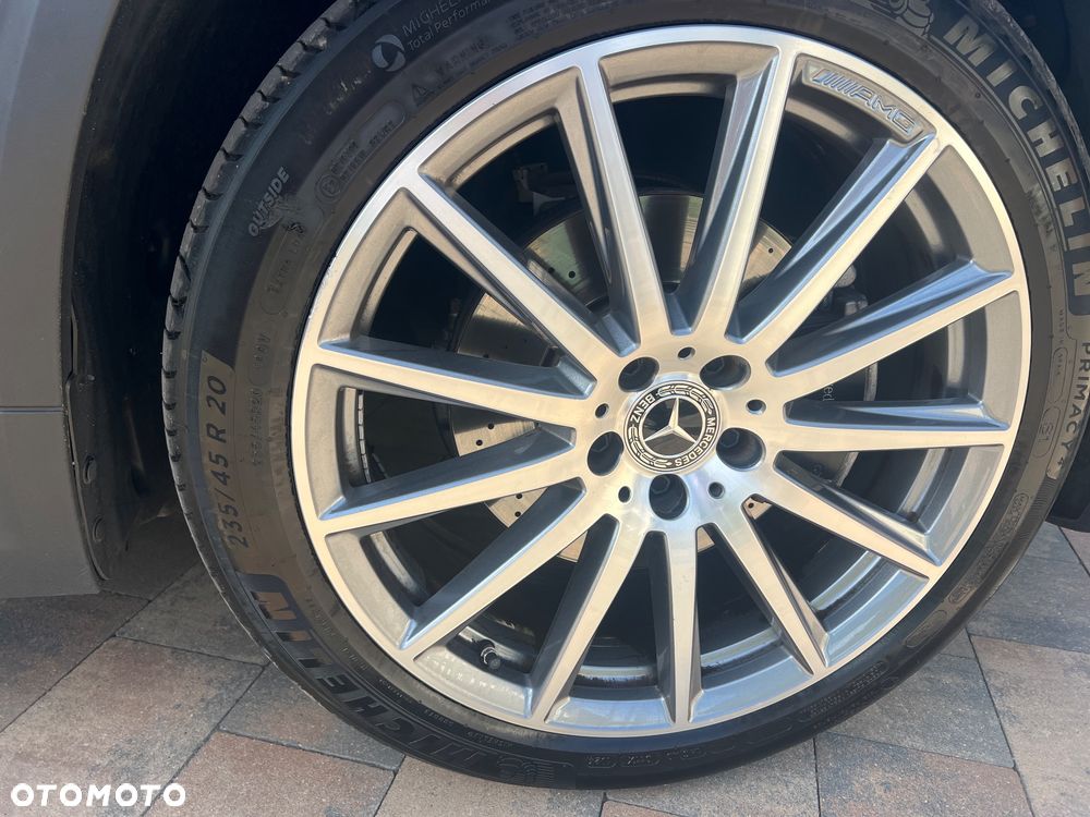 Mercedes-Benz GLA 200 d AMG Line - 7