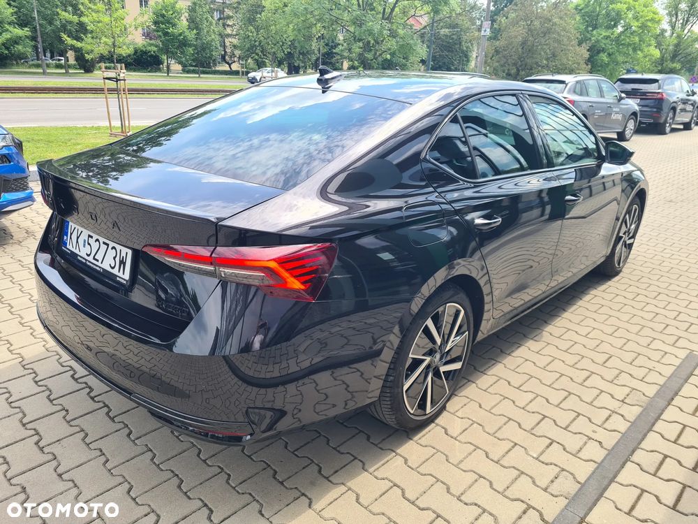 Skoda Octavia 1.5 TSI e-Tec Sportline DSG - 5