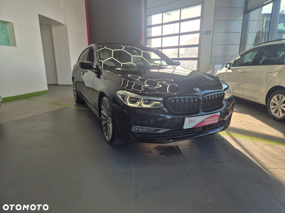 BMW 6GT - 6