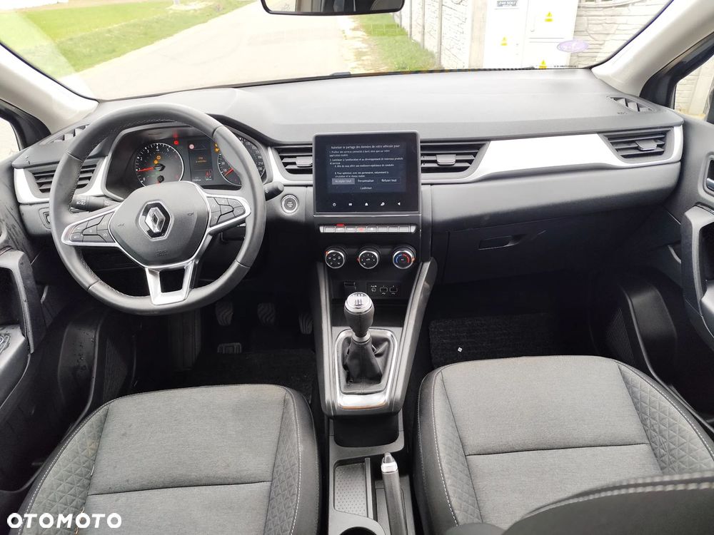 Renault Captur TCe 100 BUSINESS EDITION - 24