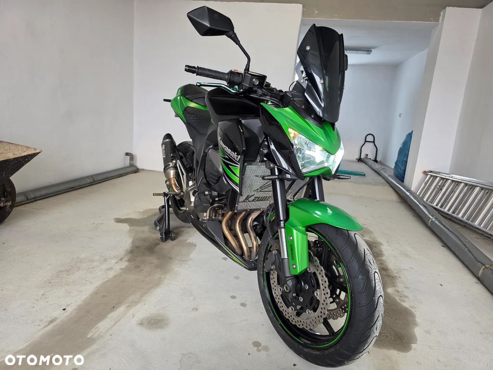 Kawasaki Z - 8