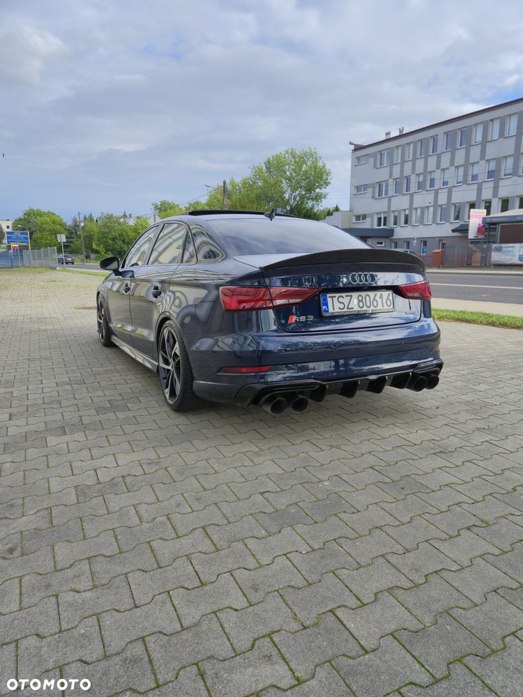 Audi A3 Limousine 40 TFSI quattro S tronic S line - 40