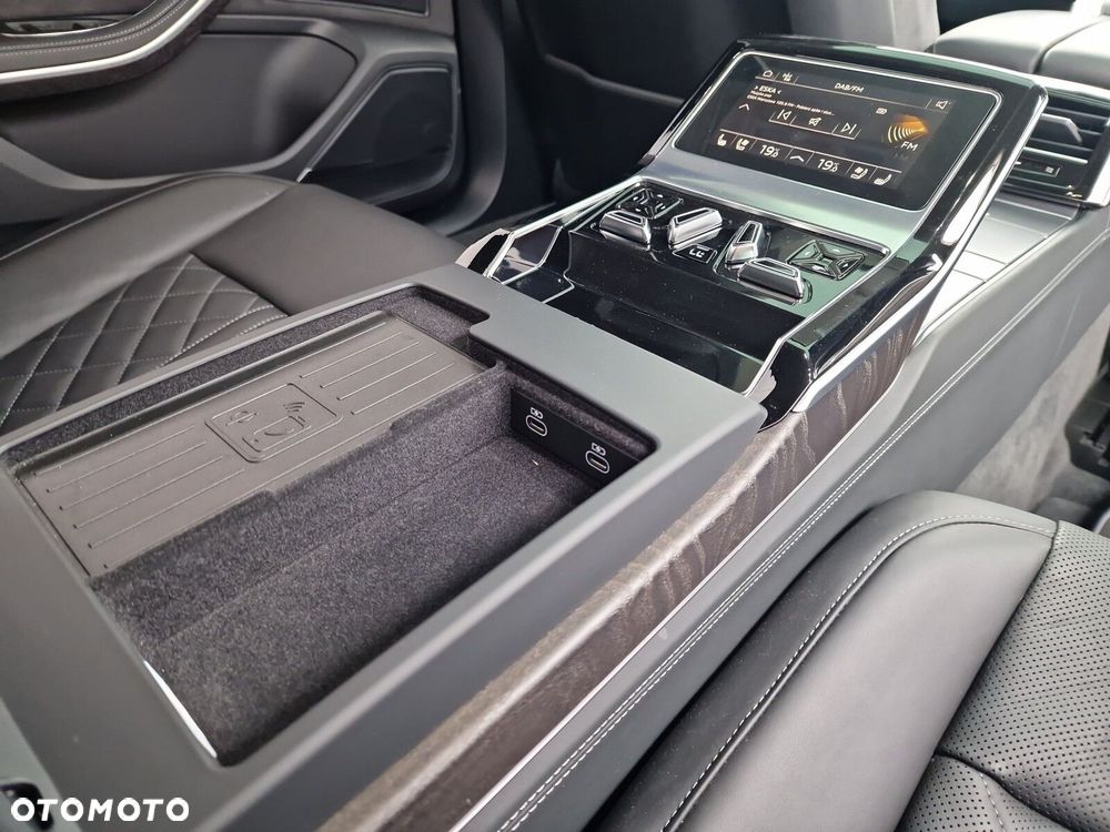 Audi A8 - 28