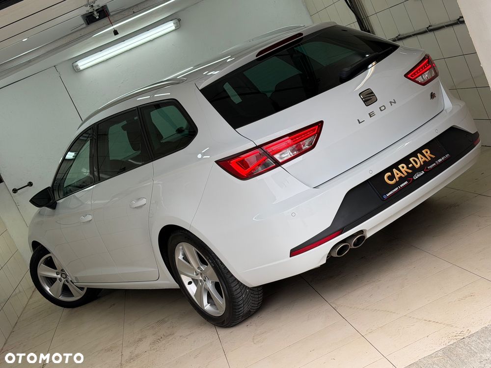 Seat Leon Sportstourer 2.0 TDI Start&Stop FR - 13