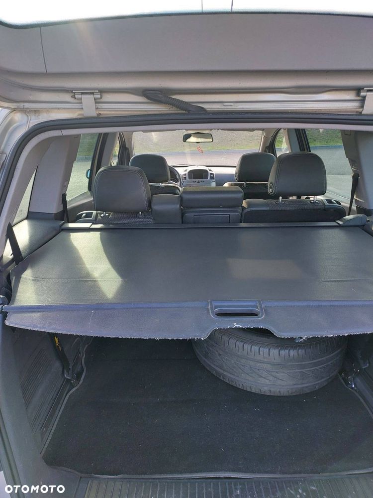 Opel Zafira - 10